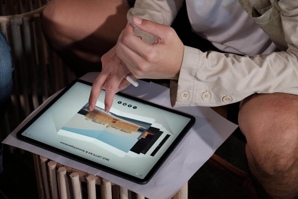 Hutan Rotan Di Tengah 'Broadway'